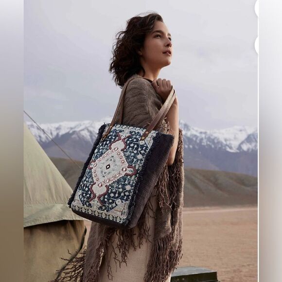 Myra Homestyle Warmth Embroidered Tote Bag - Picture 9 of 9